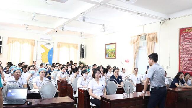 BỆNH VIỆN ĐA KHOA DIỄN CHÂU TỔ CHỨC TẬP HUẤN “QUẢN LÝ RÁC THẢI Y TẾ TRONG CƠ SỞ Y TẾ”